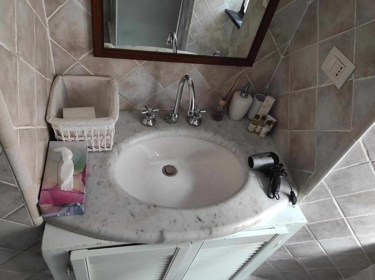 דירות ברוניאטו Antico Borgo מראה חיצוני תמונה